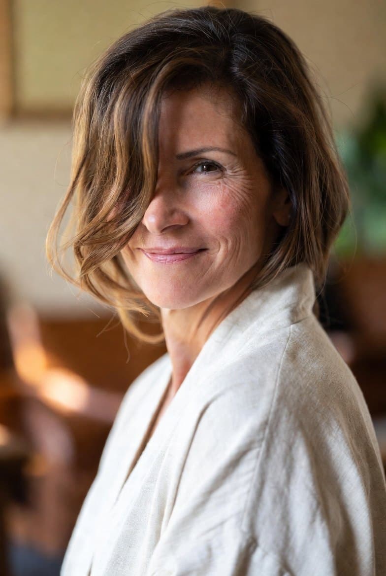 Women's Hormone Therapy 1